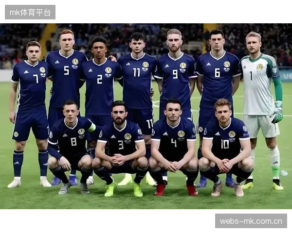英格兰在预选赛展现了强大的进攻火力，但面对强队时的破密集防守能力仍需证明。